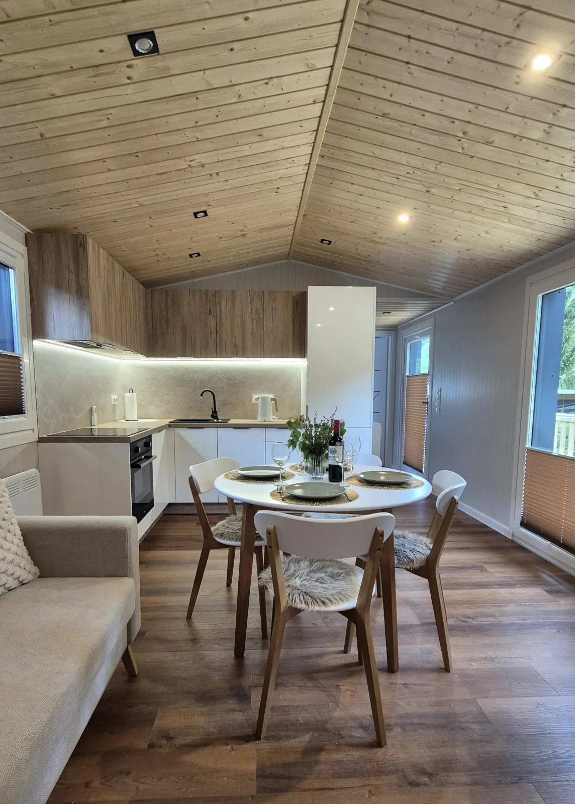 Ferienhaus mit eigenem Boot & 2 Fahrrädern ca. 100 m zum See | An den Sieben Seen