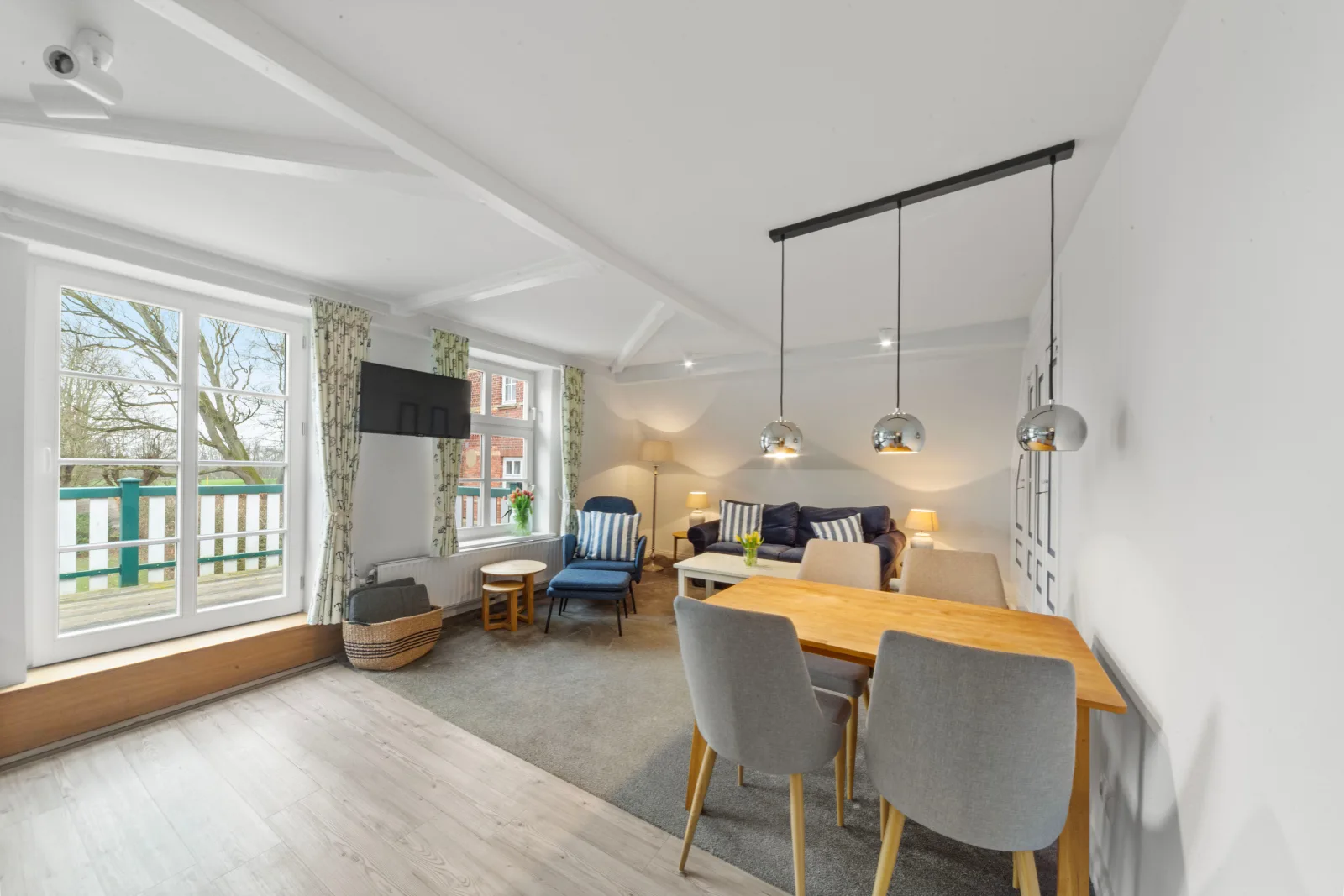 Gut Oehe Ferienwohnung mit Balkon