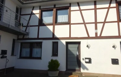 Fuchsbau mit Terrasse