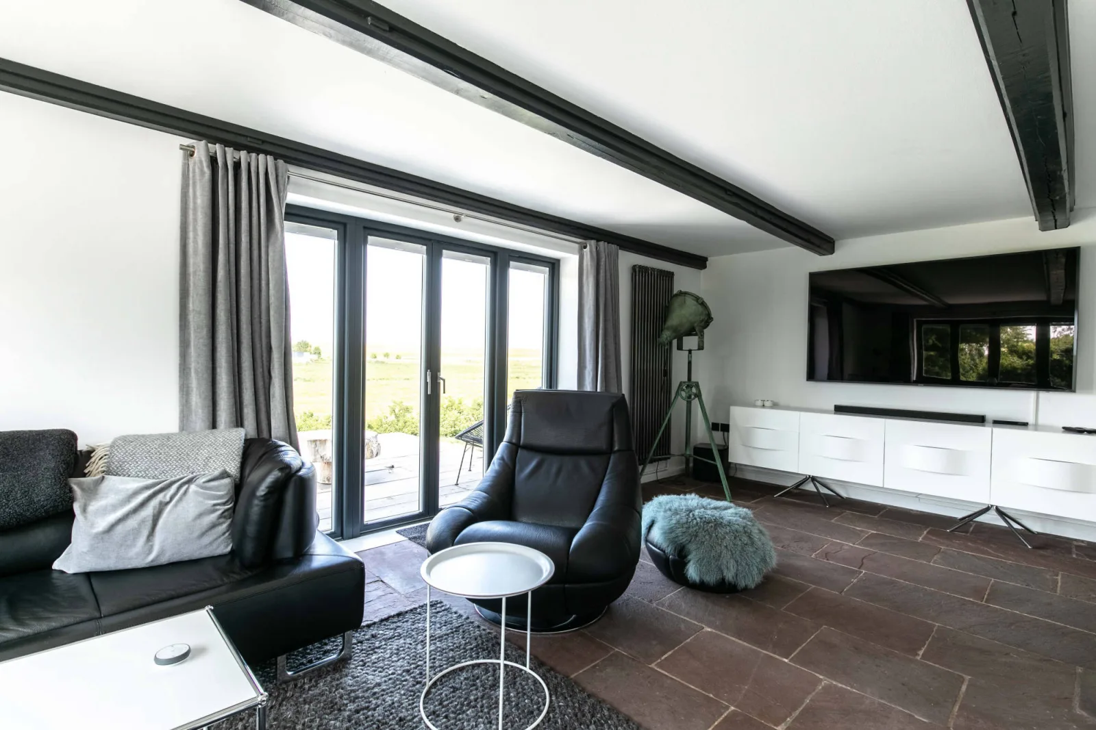 Luxuriöses Ferienhaus Room No. 1
