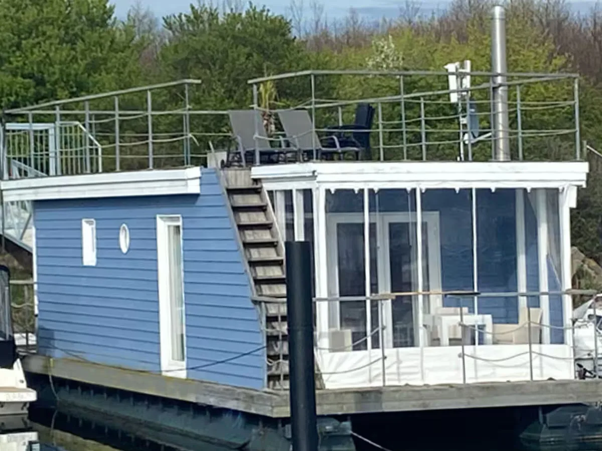 Hausboot Poseidon 1