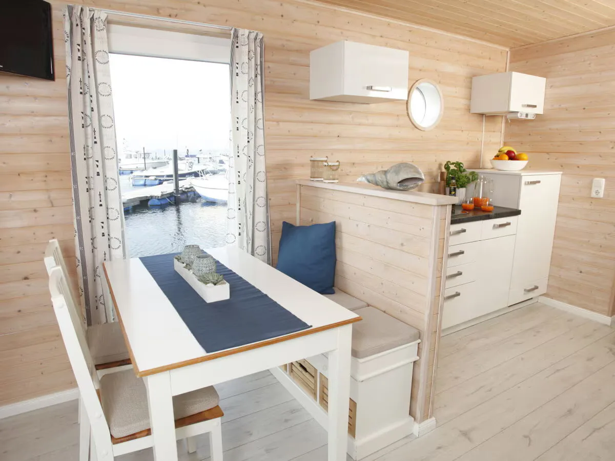 Hausboot Poseidon 1