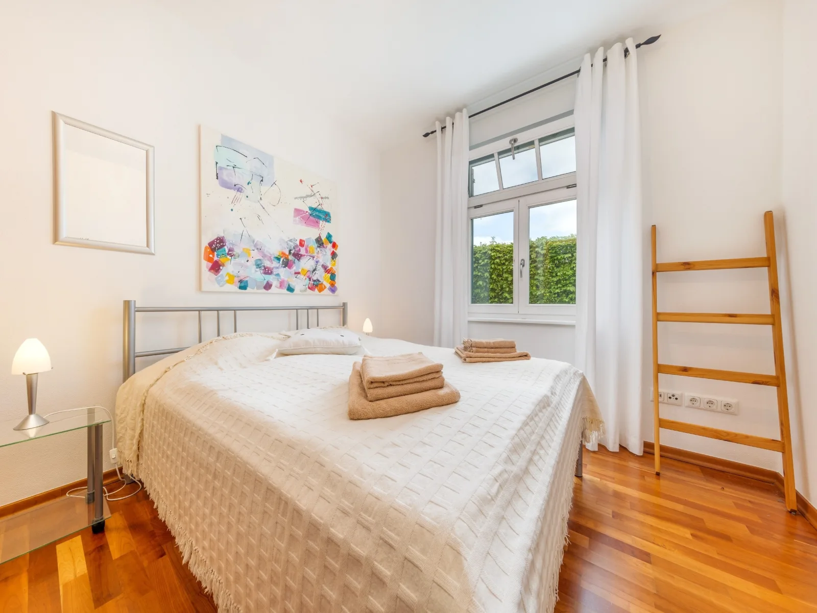 Familienferienhaus Rügenbrise - Gemeinsames Urlauben mit Steg und Boot auf Rügen - alles inklusive und 5 Bäder