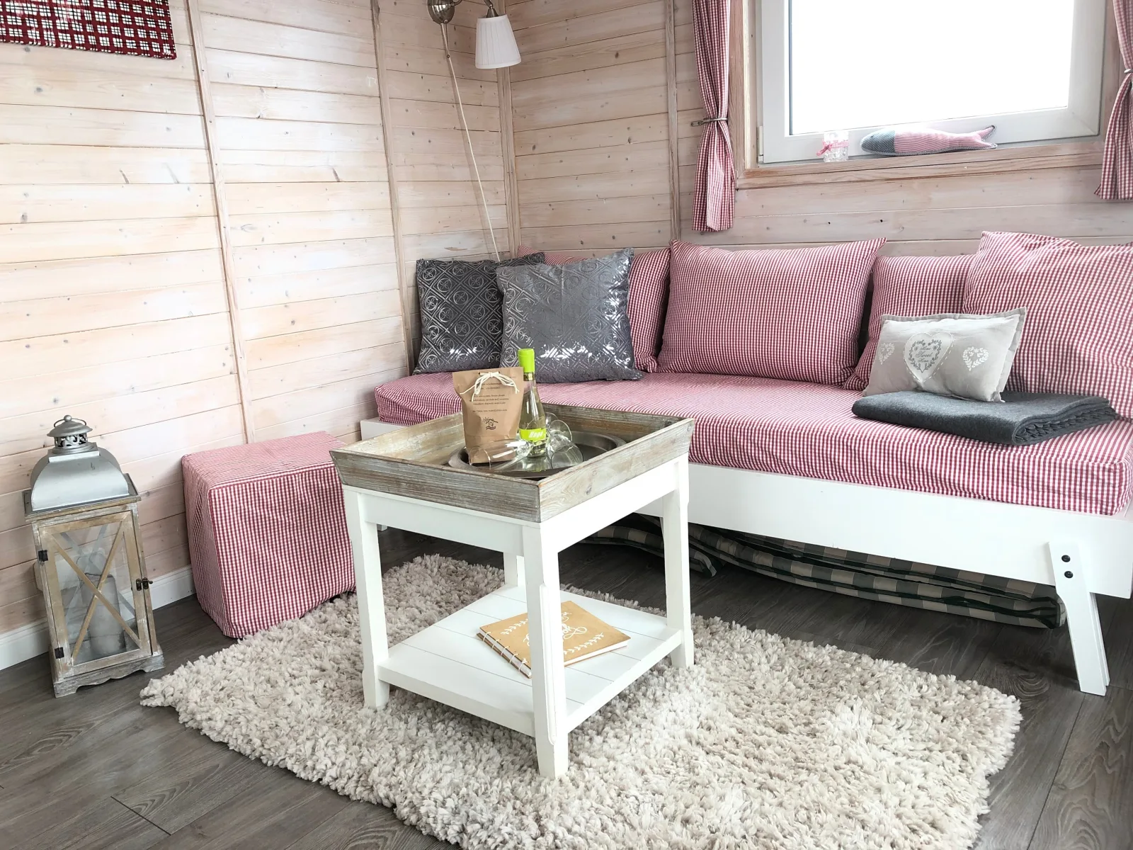 Hausboot Emma mit toller Dachterrasse in Neustadt i.H.