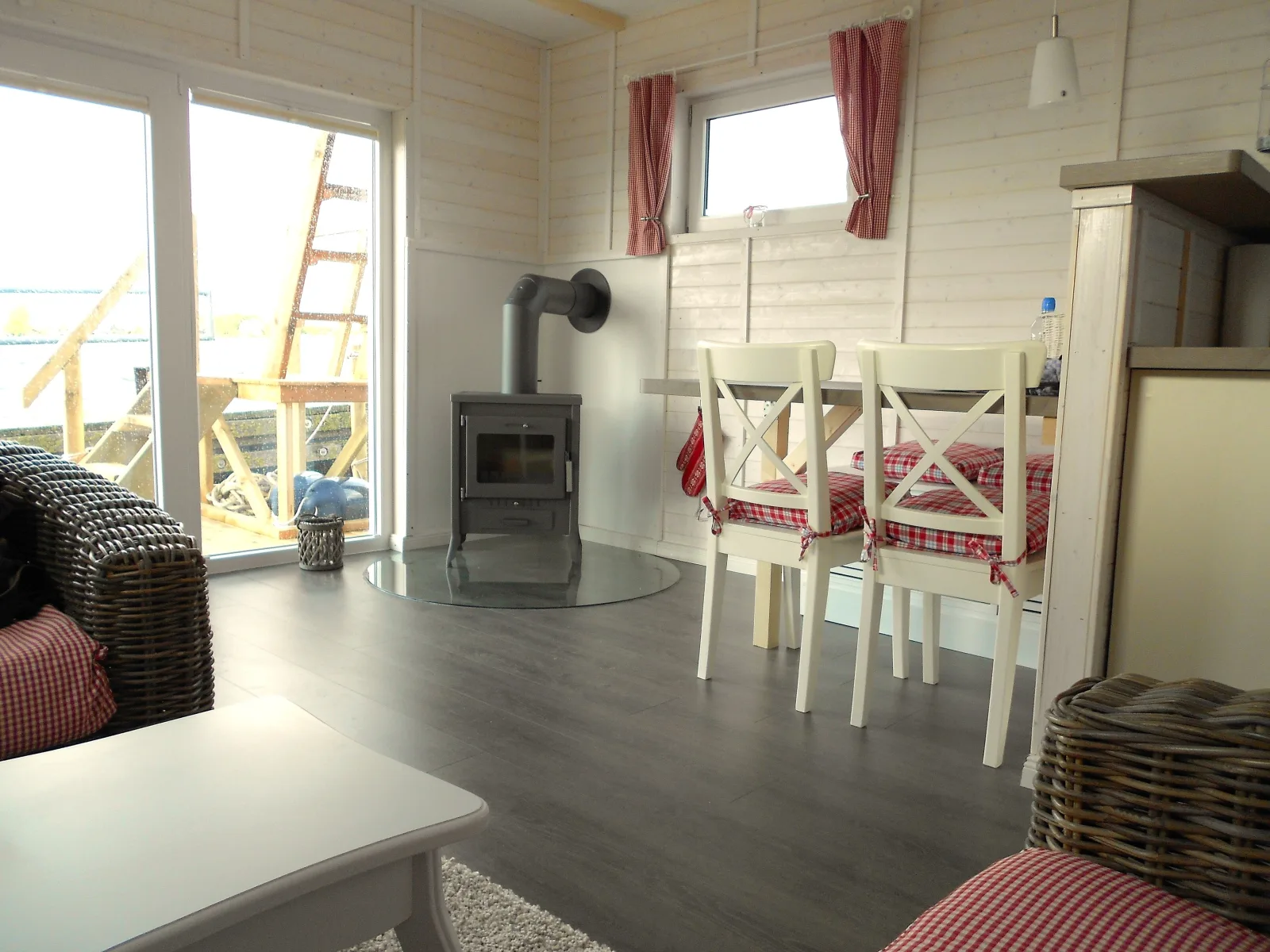 Hausboot Lotta, Dachterrasse u. Kaminofen in Neustadt i.H.