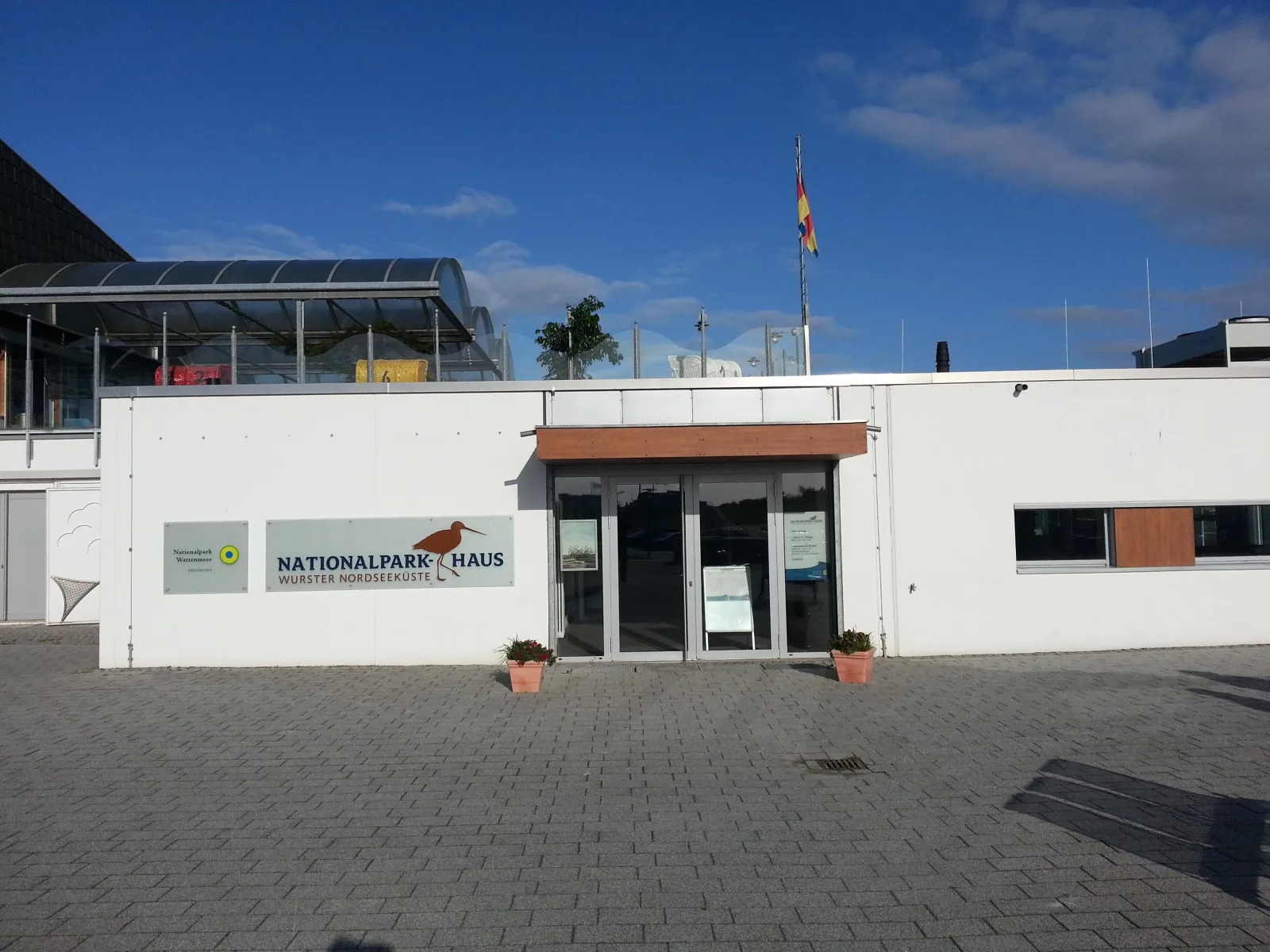 Nordsee | Ferienwohnung | Dorum-Neufeld | Haus Sonnenstrahl | Hund | Terrasse | Parkplatz