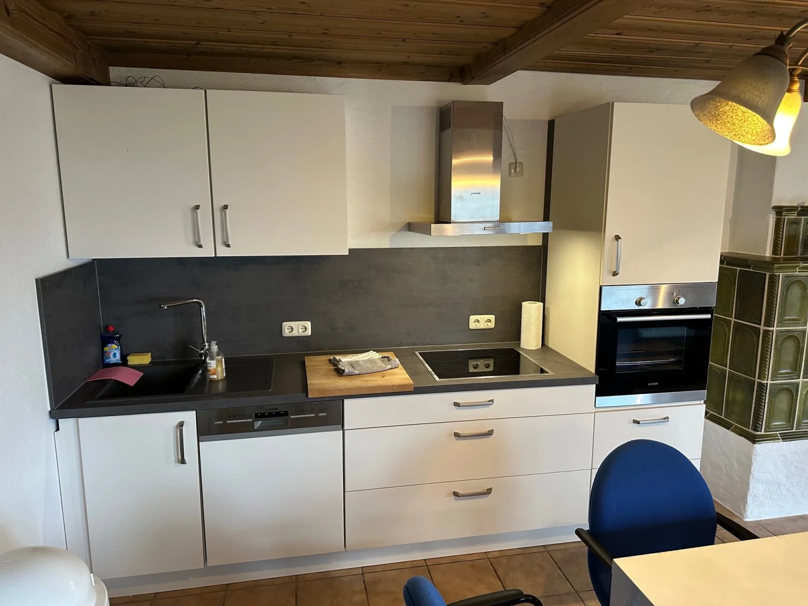 7 Zimmer Residenz vor den Toren Münchens/Stilvoller Komfort für Gruppen bis 19 Personen (EG)