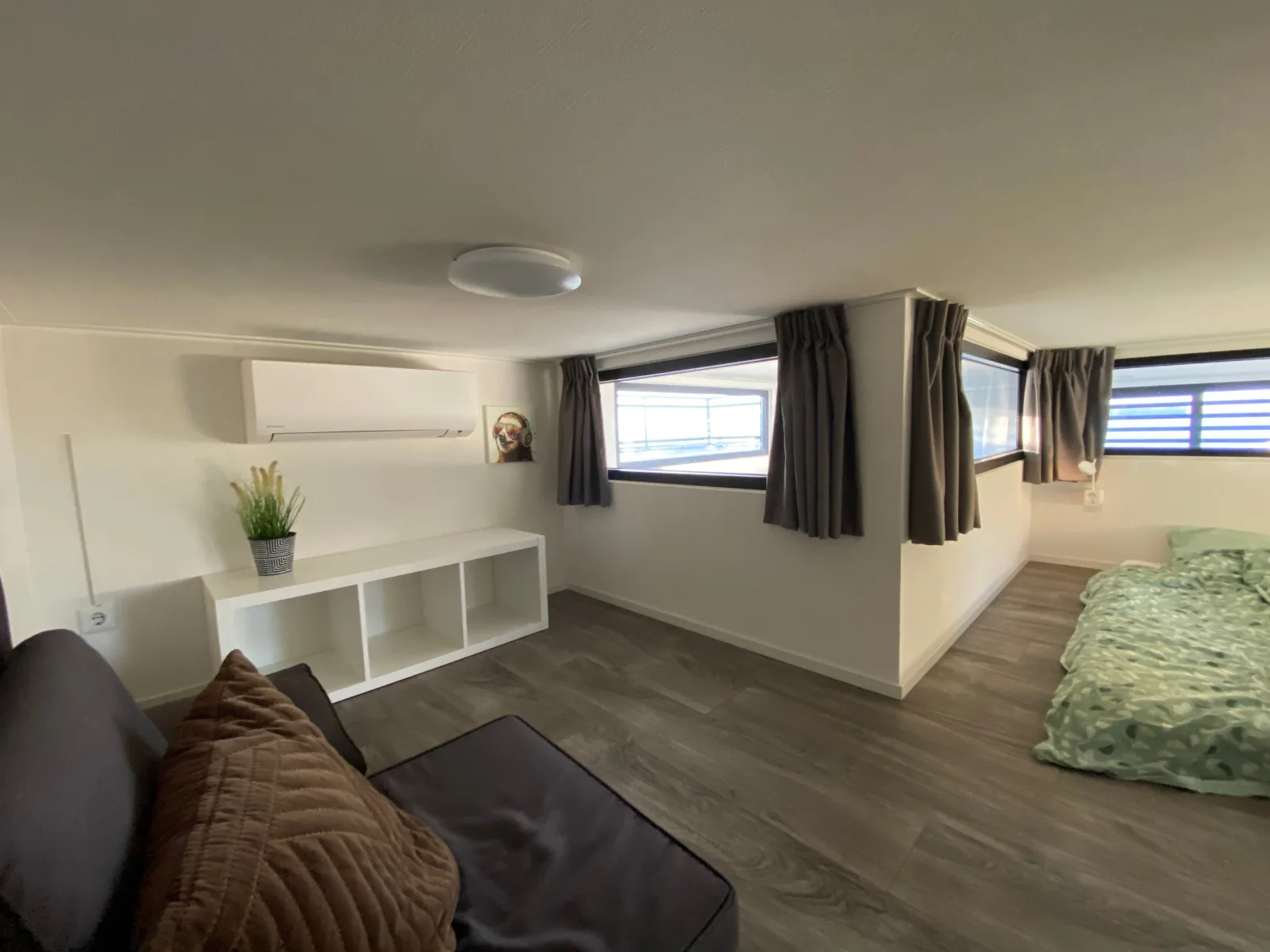 BEACH VILLA