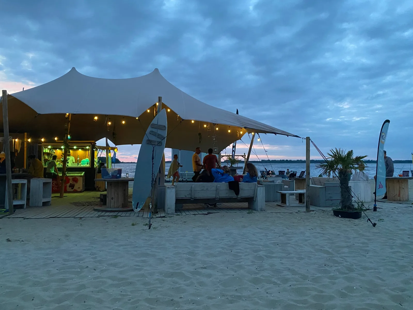 BEACH VILLA