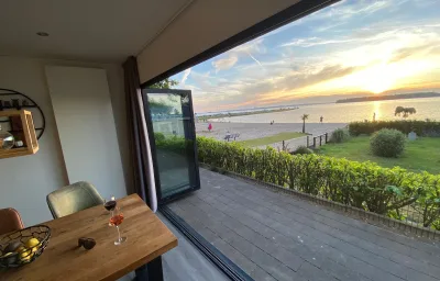 BEACH VILLA
