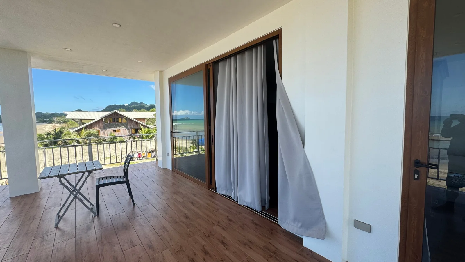 Buddy's Beach House Studio 2