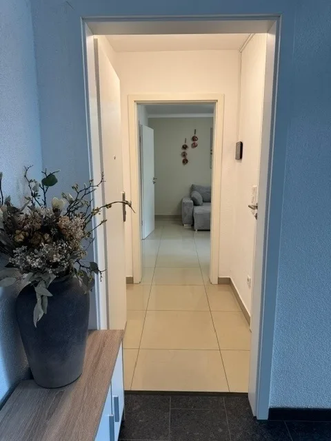 Moderne Erdgeschosswohnung und eigenem Garten für bis zu 4 Personen