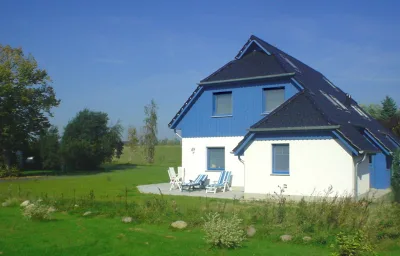 Meerblau