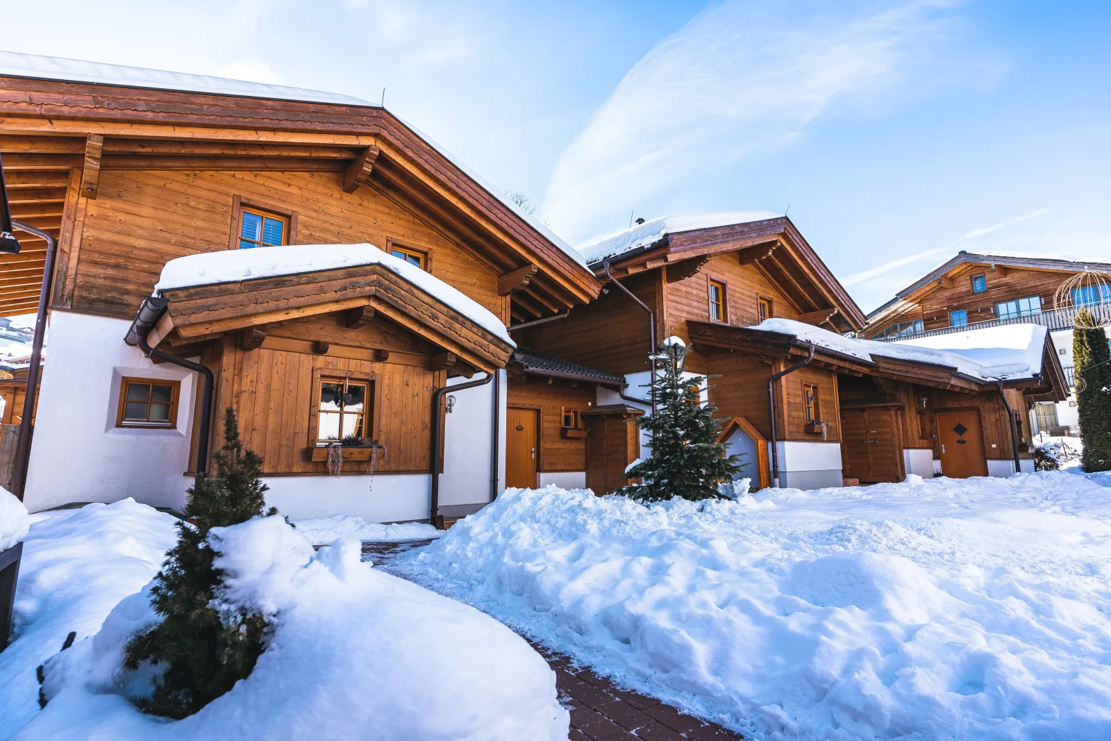 Dorfchalets - Chalet Cenzi inkl. Tauern Spa Therme Eintritt & Sommerkarte