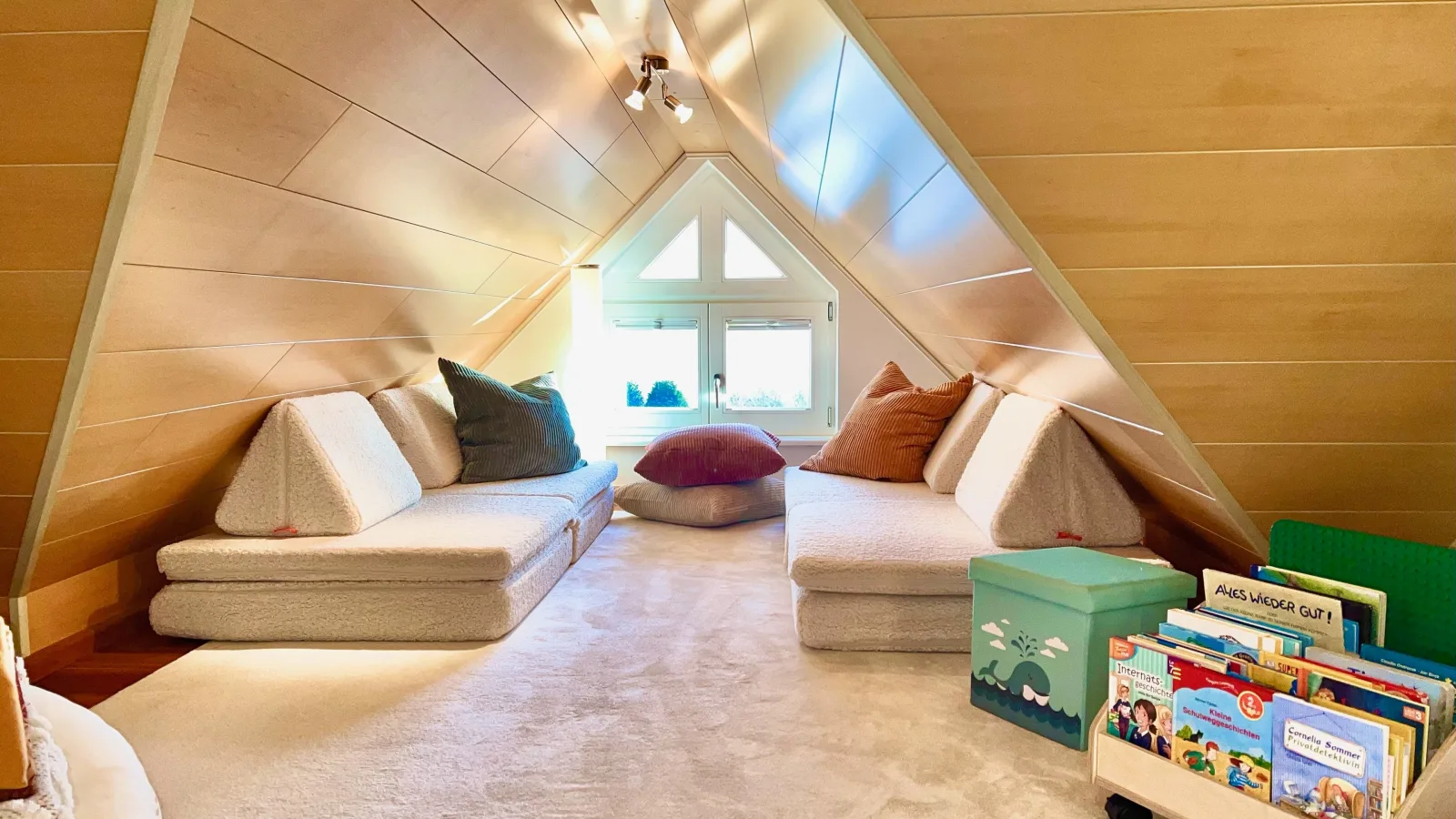 Ferienwohnung - Rügenbrise mit Seeblick mit 3 Bädern, Steg und Paddelboot - alle inklusive