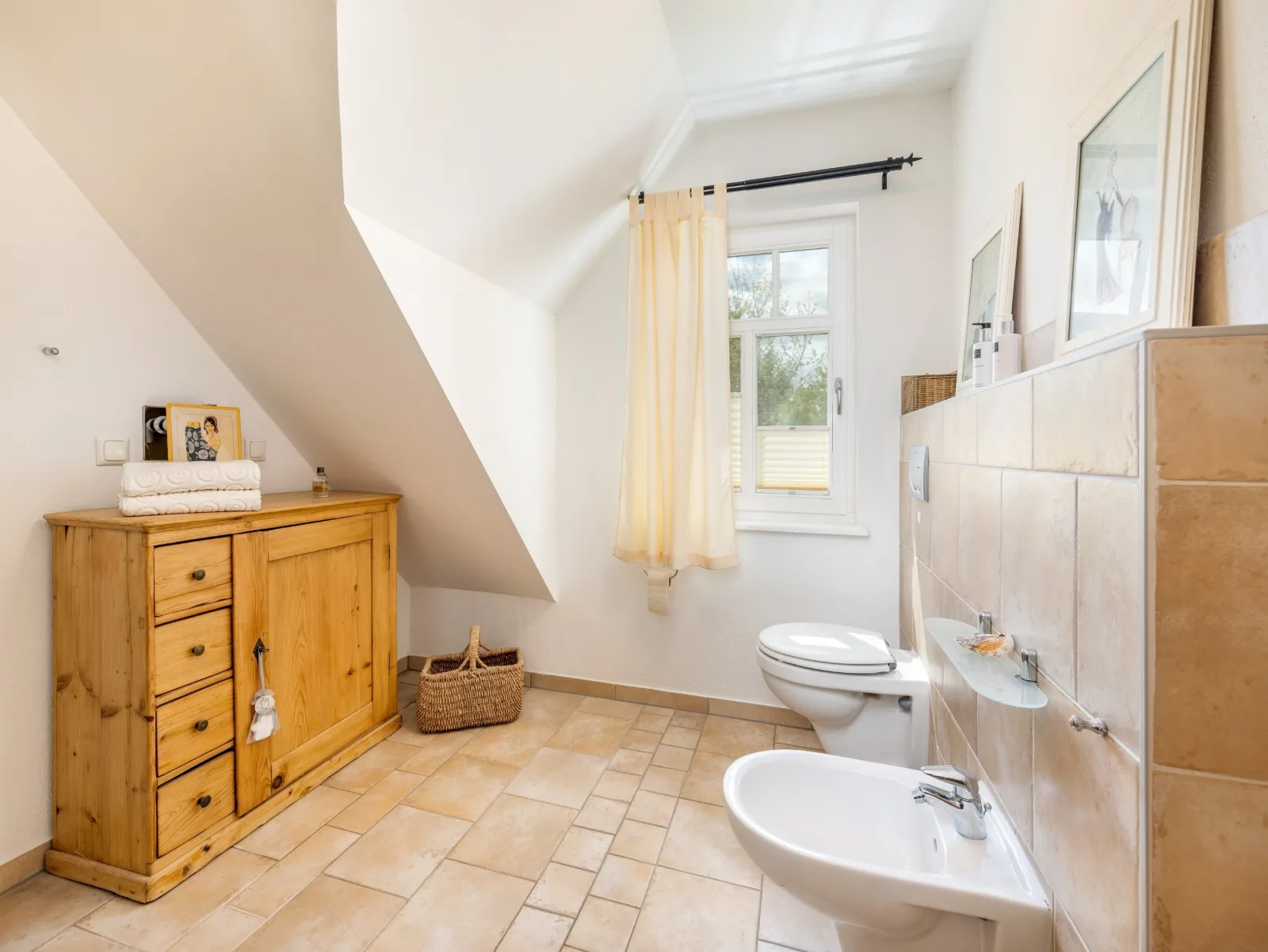 Ferienwohnung - Rügenbrise mit Seeblick mit 3 Bädern, Steg und Paddelboot - alle inklusive
