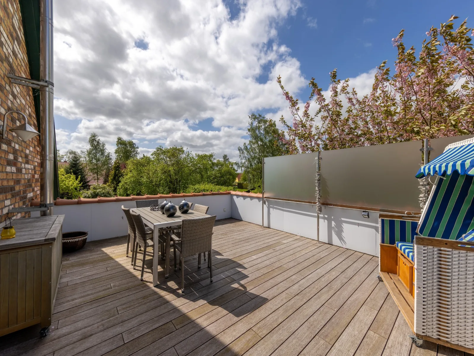 Ferienwohnung - Rügenbrise mit Seeblick mit 3 Bädern, Steg und Paddelboot - alle inklusive
