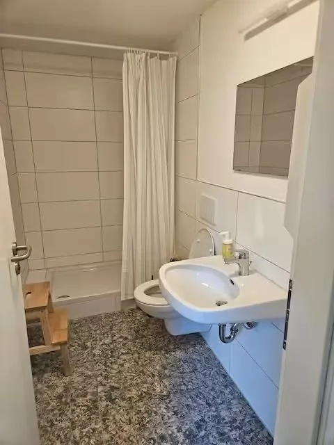Zimmer 6