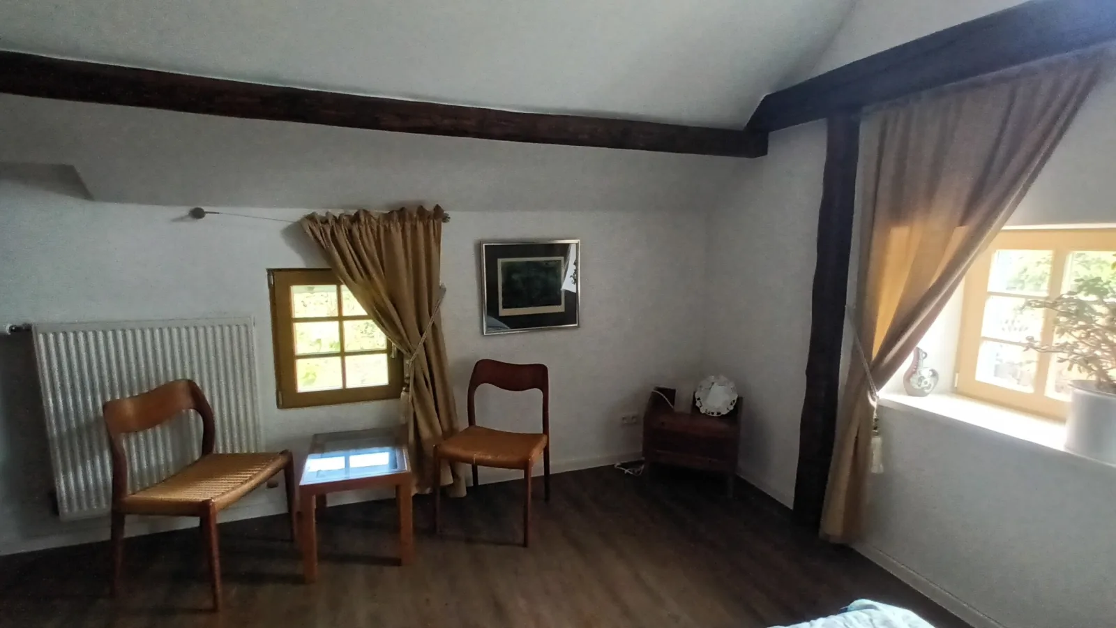 Urgemütlicher Winkelhof "La ferme von 1634" mit Terrasse