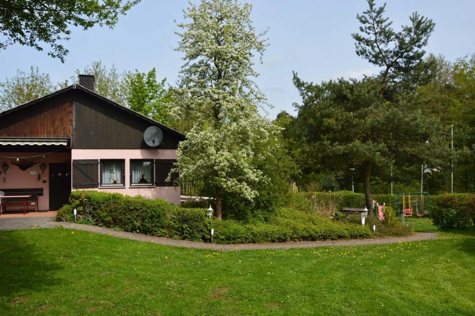 Haus Waldfrieden OG