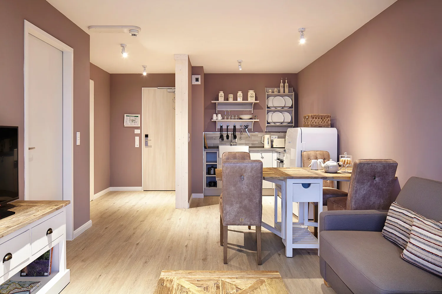 Comfort One Bedroom