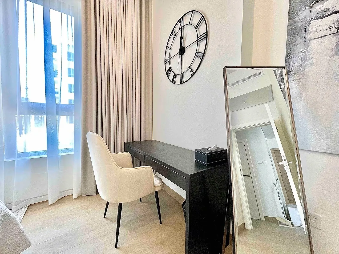 Luxury Apartment Dubai &ndash; Port de La Mer | Strand & Pool