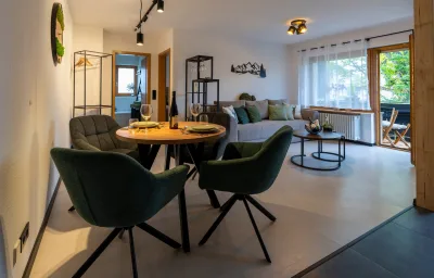 WälderNestchen - zentral - Natur pur - Tiefgarage - Balkon - modernes 2 Zimmer Appartement