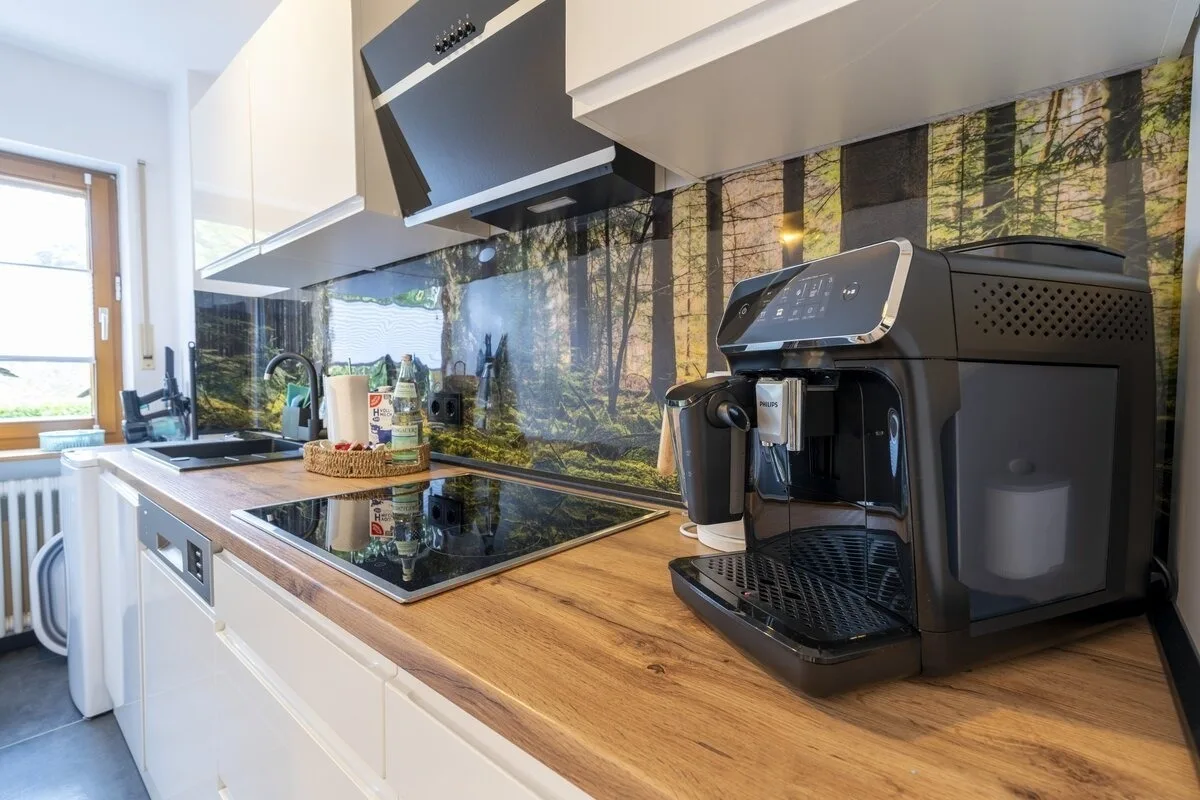 WälderNestchen - zentral - Natur pur - Tiefgarage - Balkon - modernes 2 Zimmer Appartement