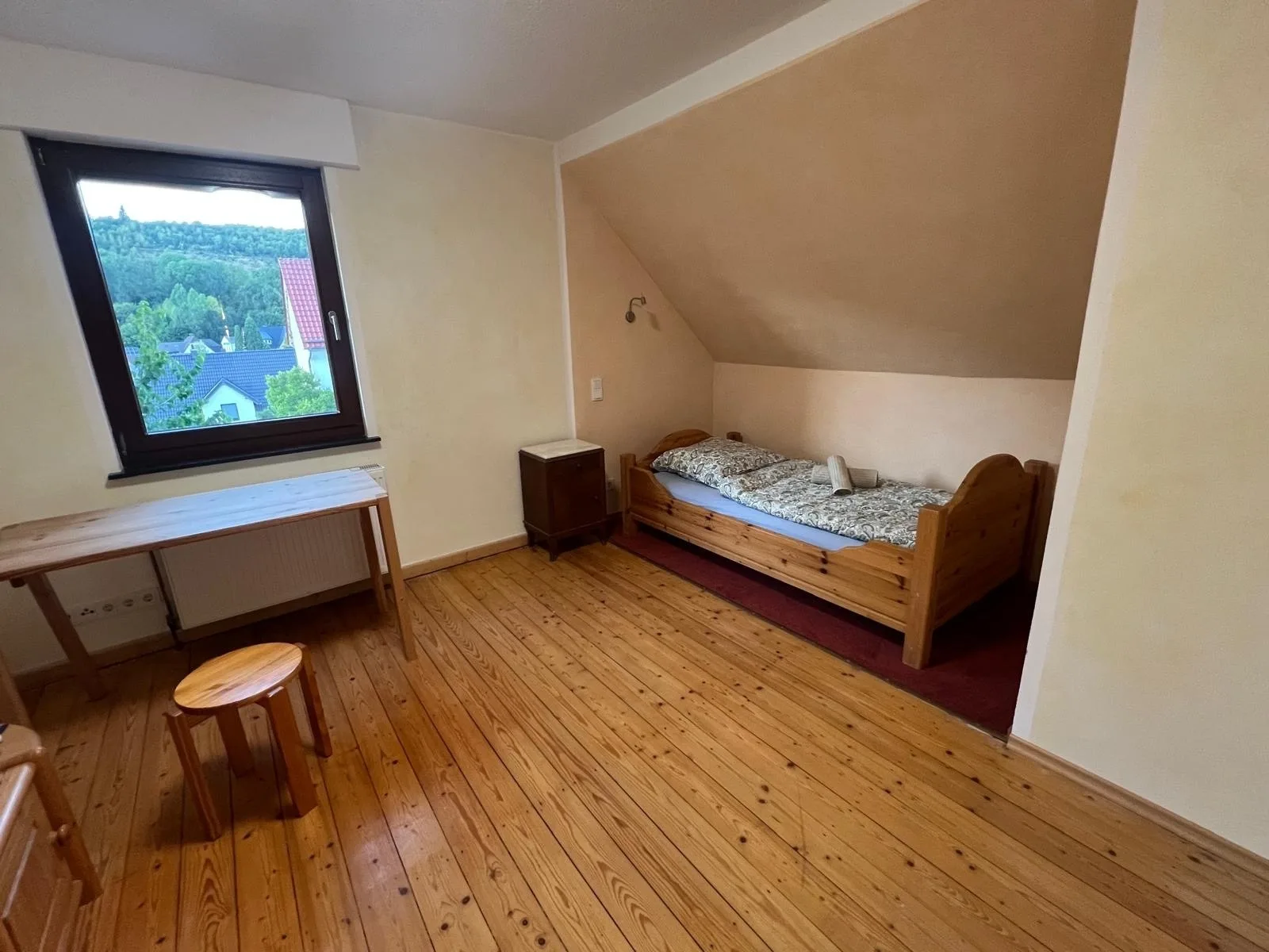 Historisches Bürgermeisterhaus im Sauerland mit Gartenblick