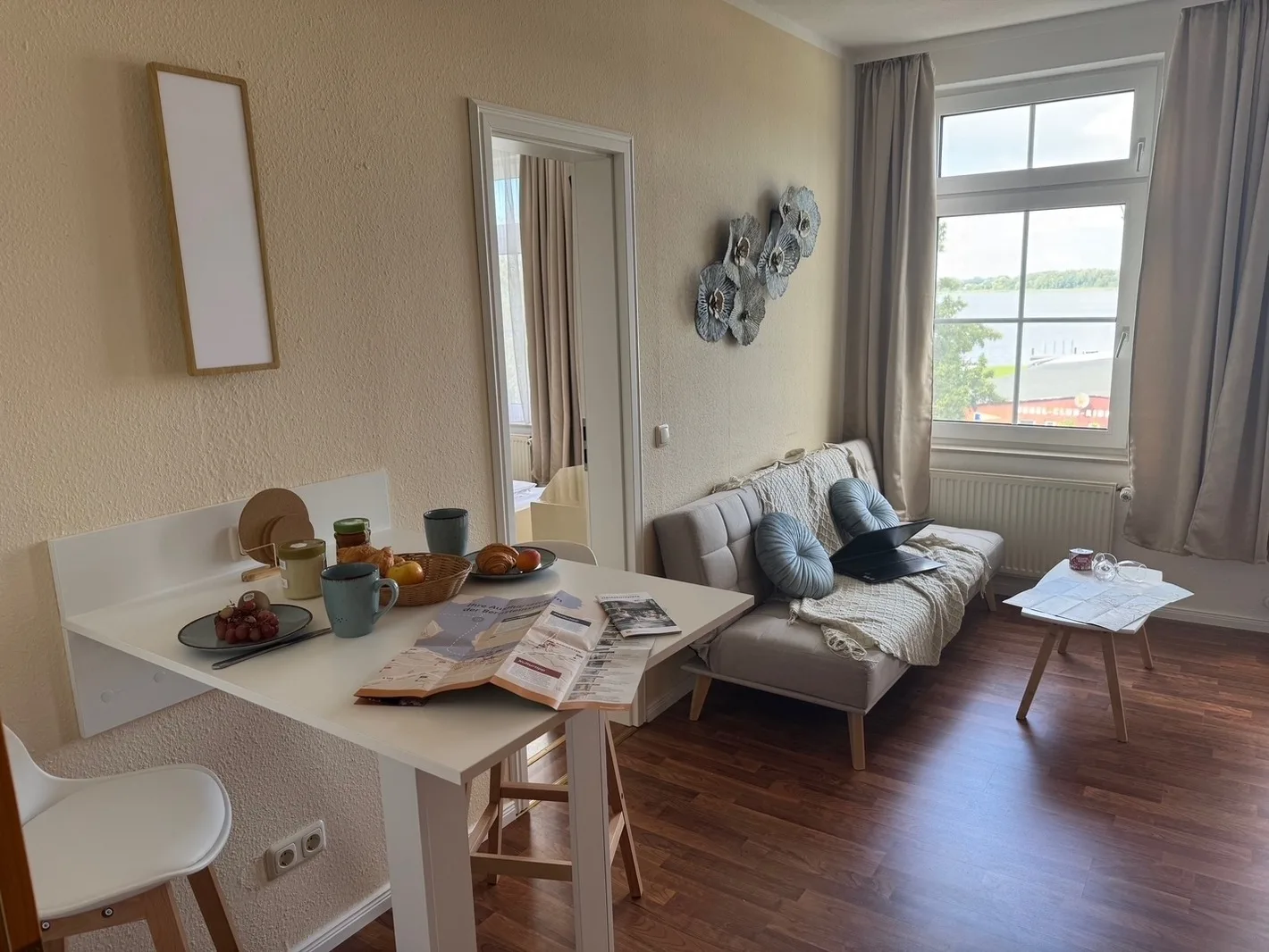Studio mit zwei Zimmer