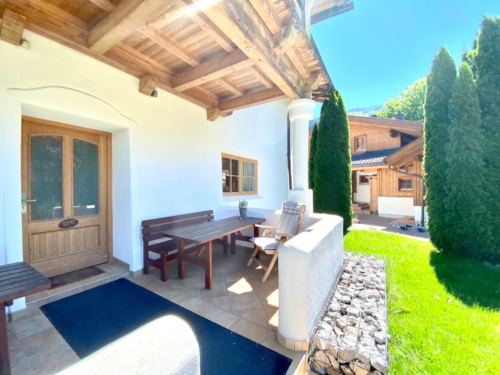 Dorfchalets - Appartement Rosi inkl. Tauern Spa Therme Eintritt & Sommerkarte