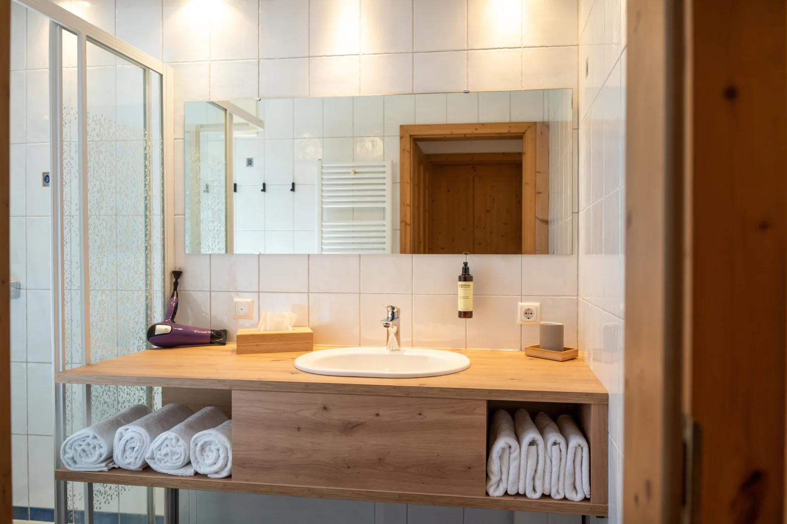 Dorfchalets - Chalet Dora inkl. Tauern Spa Therme Eintritt & Sommerkarte