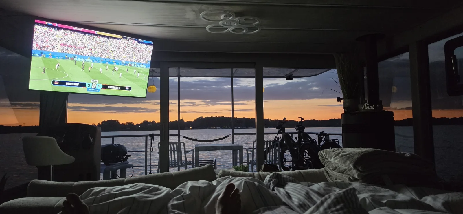 5 Sterne plus Ferienwohnung mit Blick auf den See | Lake Suite