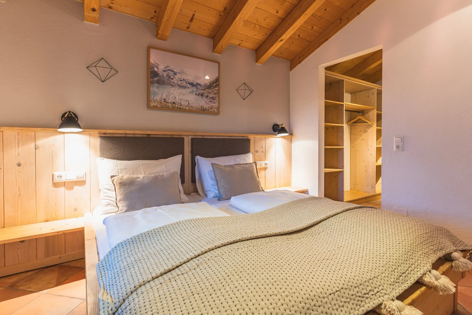 Dorfchalets - Chalet Berta inkl. Tauern Spa Therme Eintritt & Sommerkarte