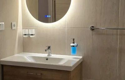 Elegance Lux Living 207