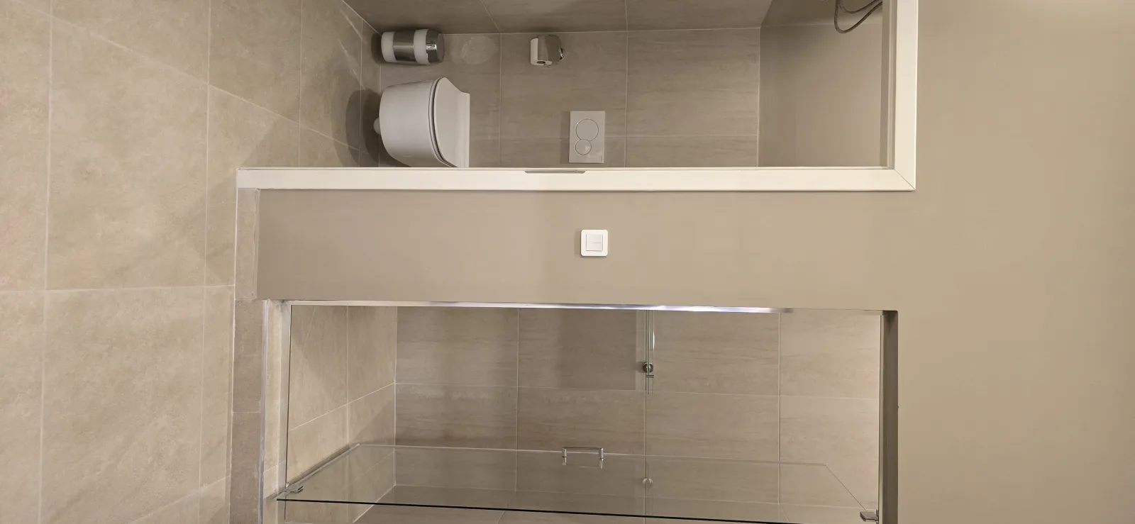 Elegance Lux Living 207