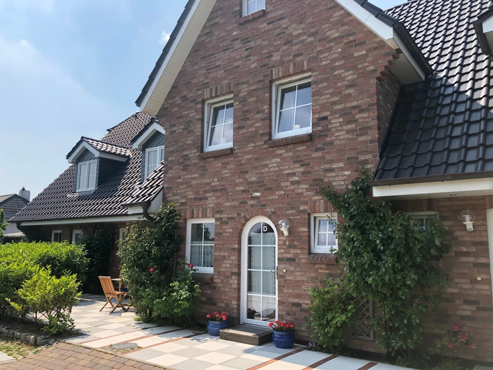Giebelhaus Dora