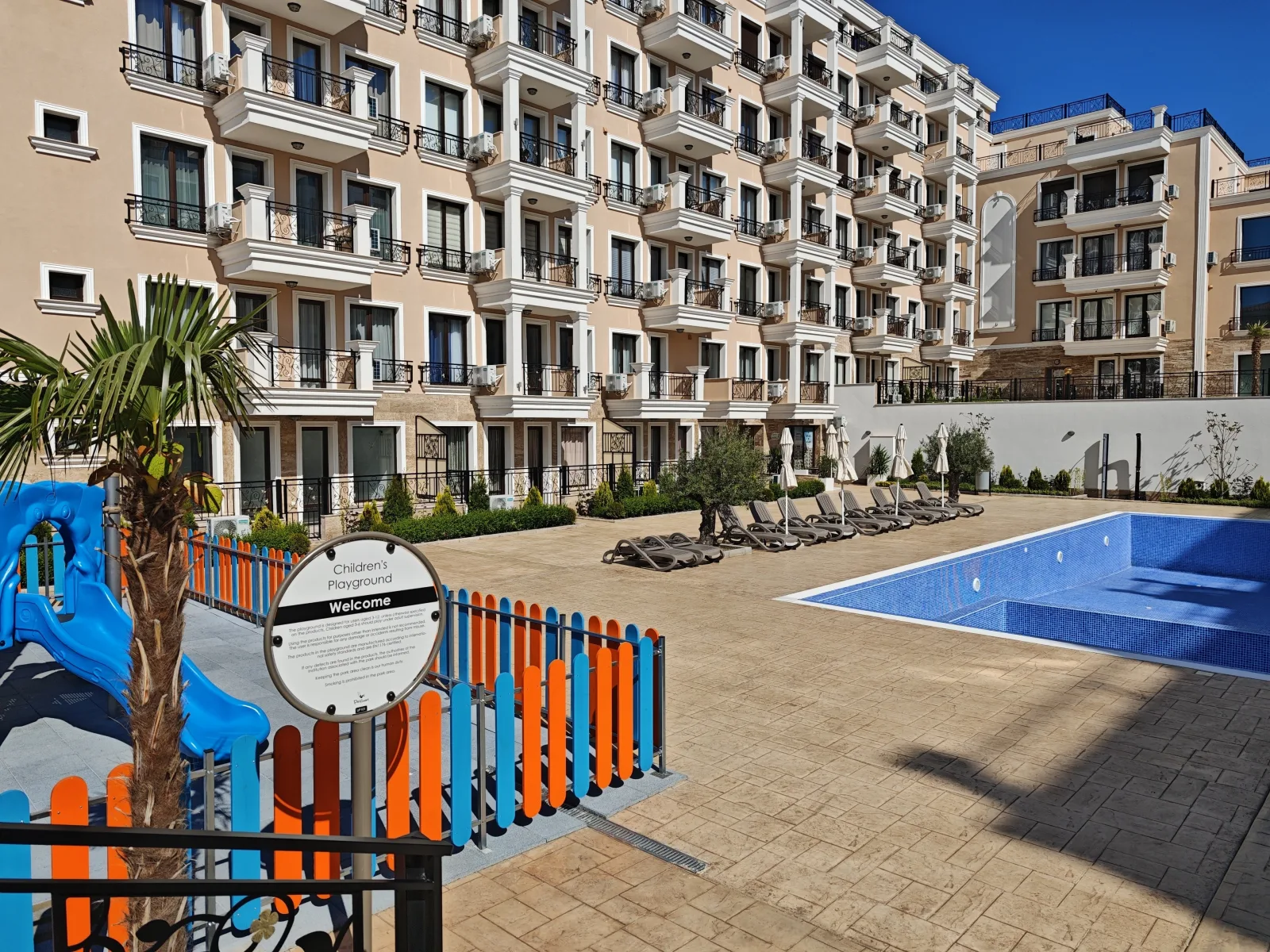 neues Apartment mit Meerblick und Balkon