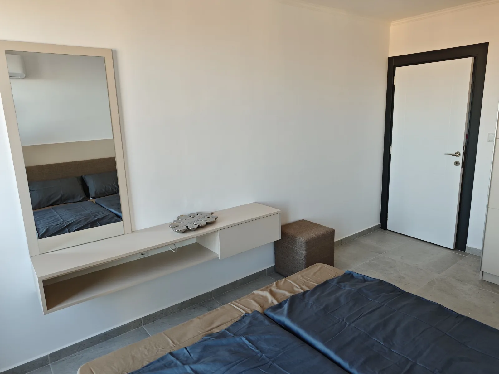 neues Apartment mit Meerblick und Balkon