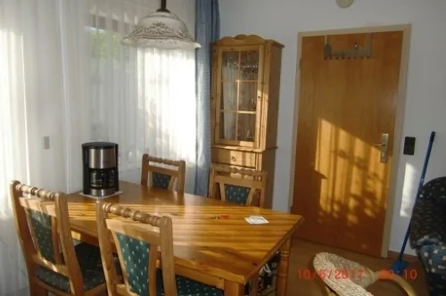 Monteur-/ Ferienwohnung EG rechts