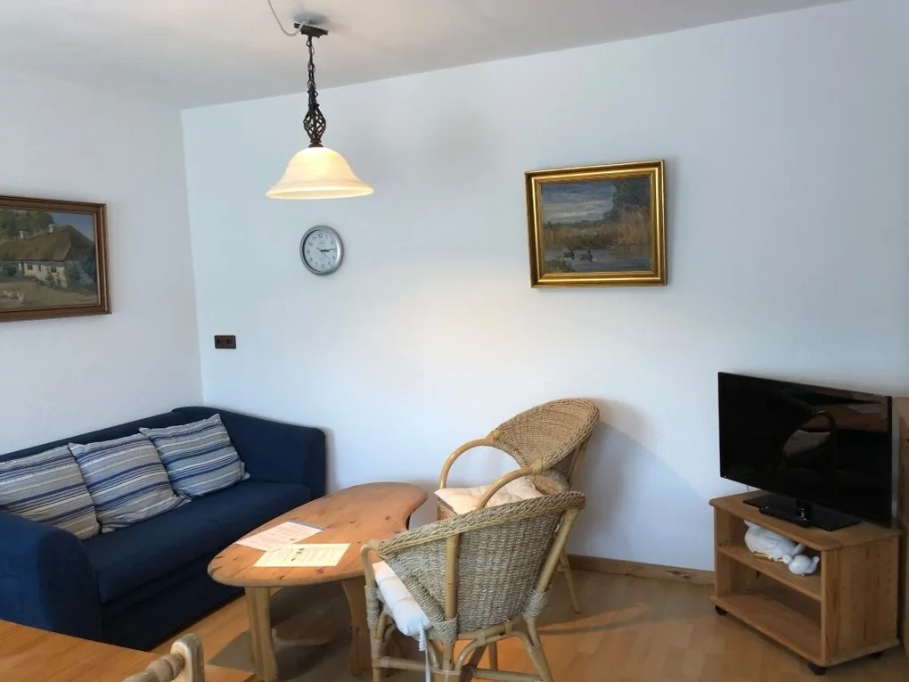 Monteur-/ Ferienwohnung EG rechts