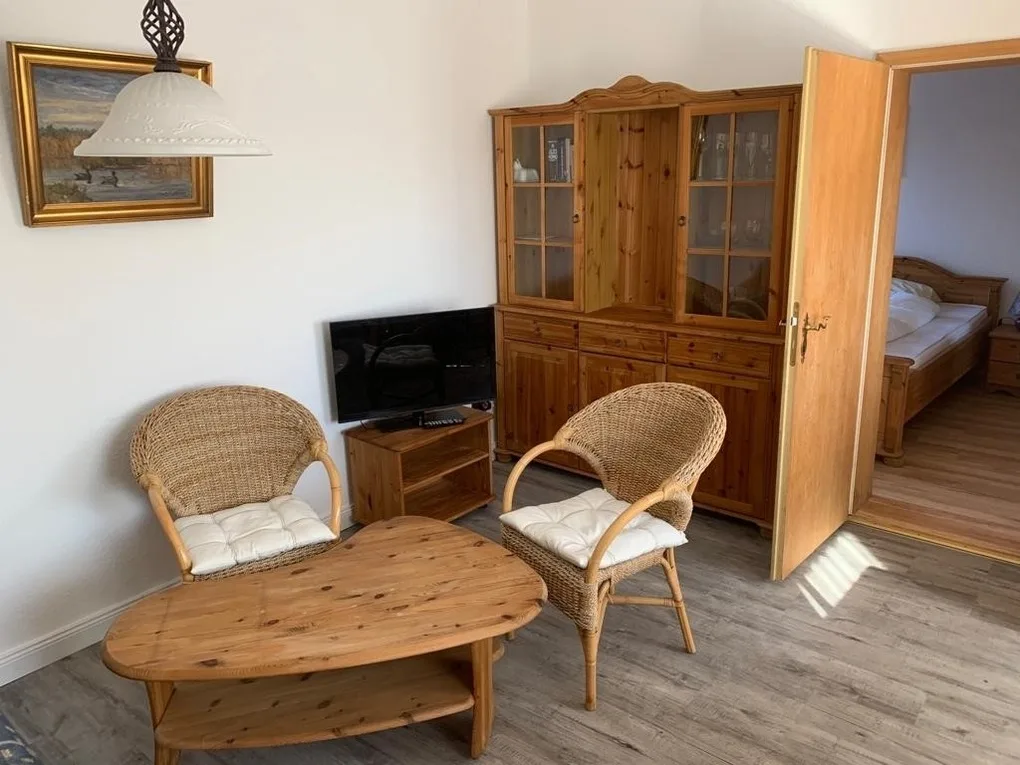 Monteur-/ Ferienwohnung EG rechts