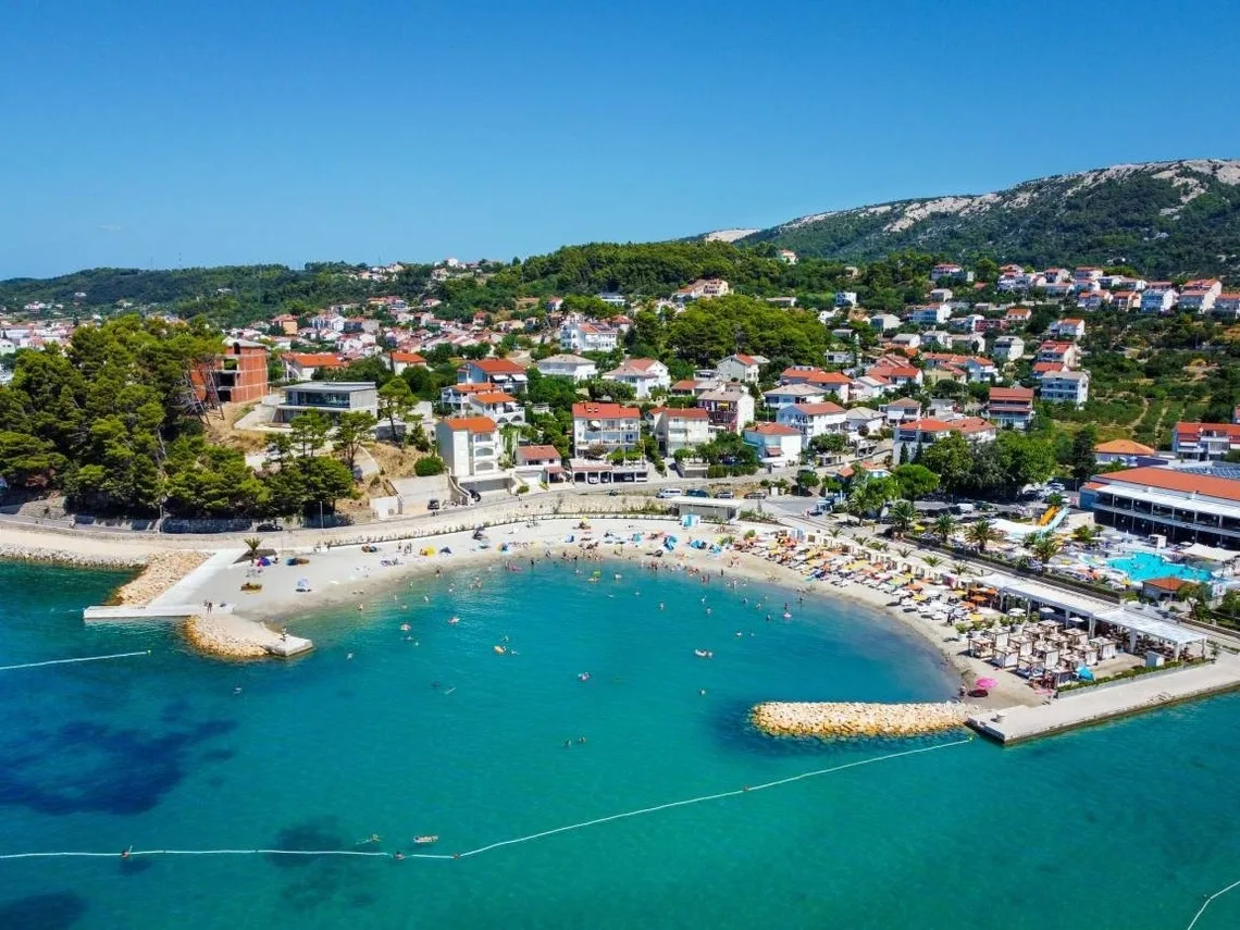 Mile Ferienhaus excellent location close to Rab