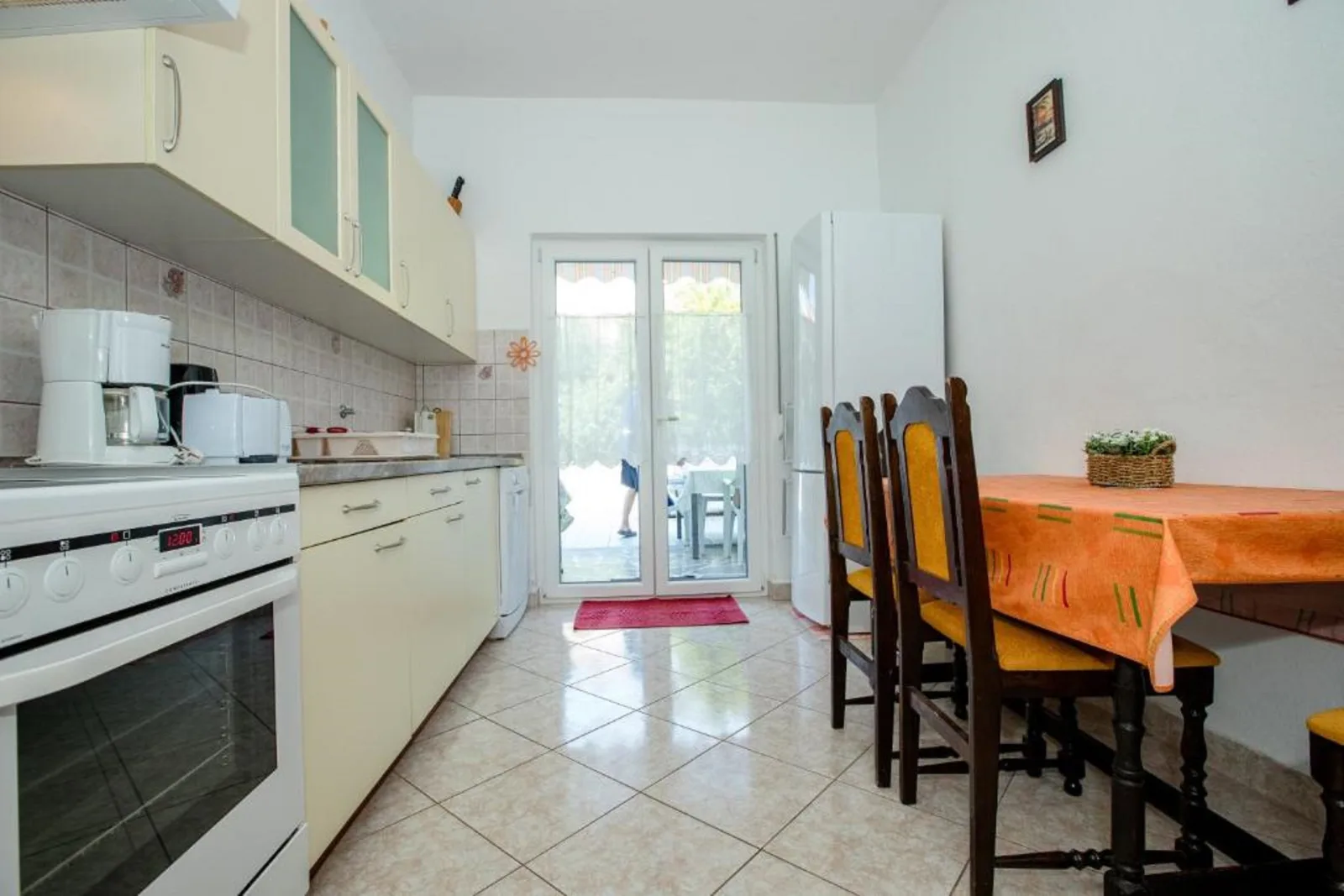 Mile Ferienhaus excellent location close to Rab