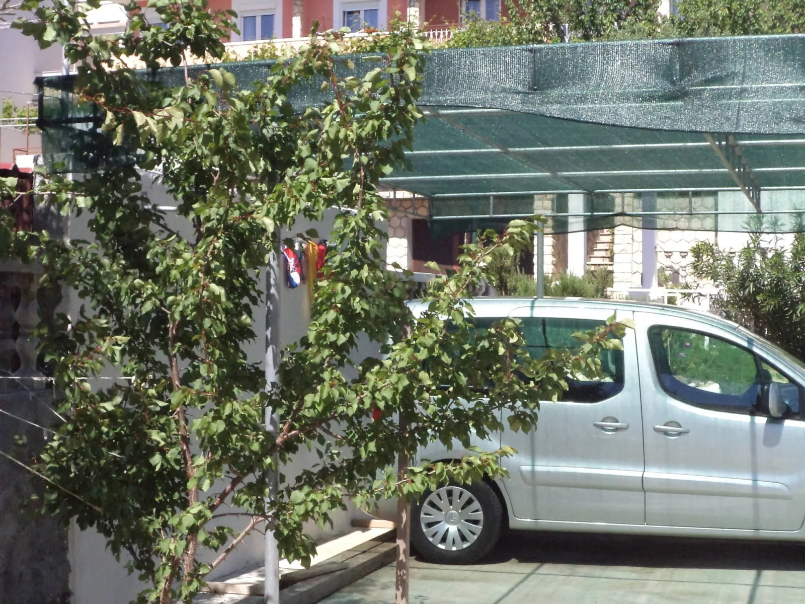 Mile Ferienhaus excellent location close to Rab
