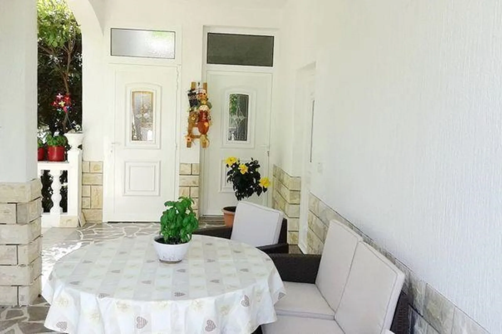 Mile Ferienhaus excellent location close to Rab