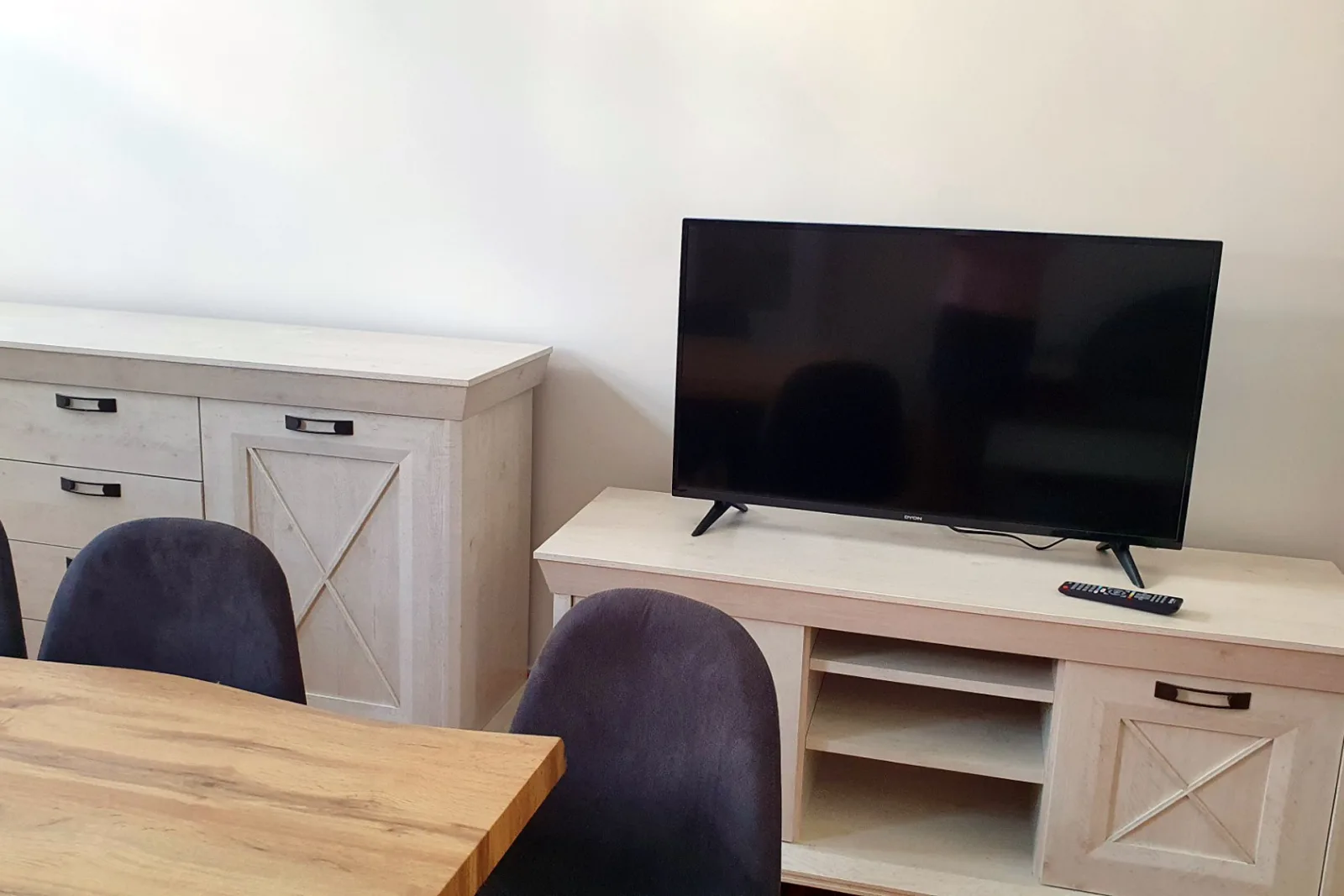 Alt-Berliner Schwanenhof Ferienwohnung EG links