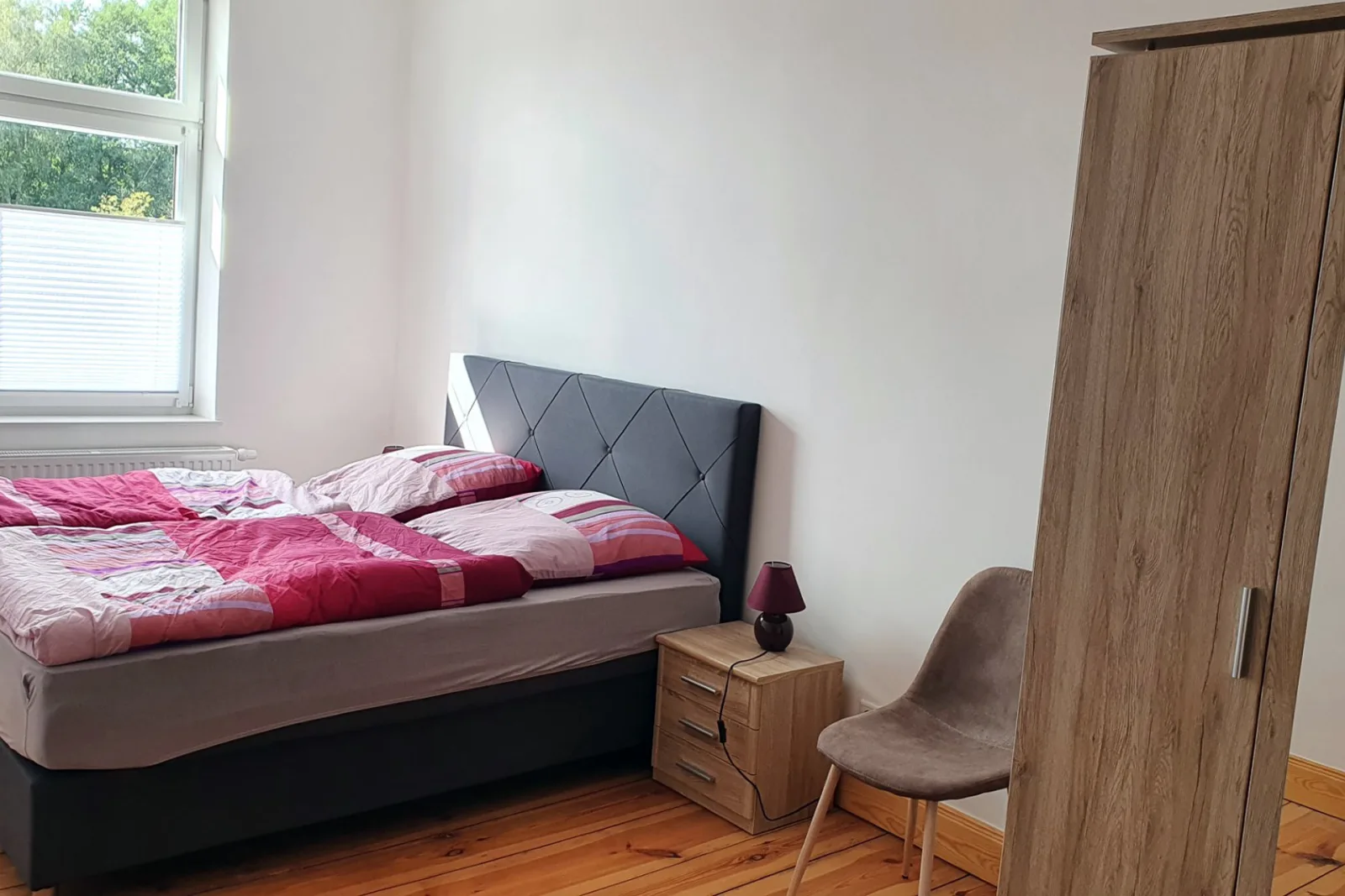Alt-Berliner Schwanenhof Ferienwohnung OG links