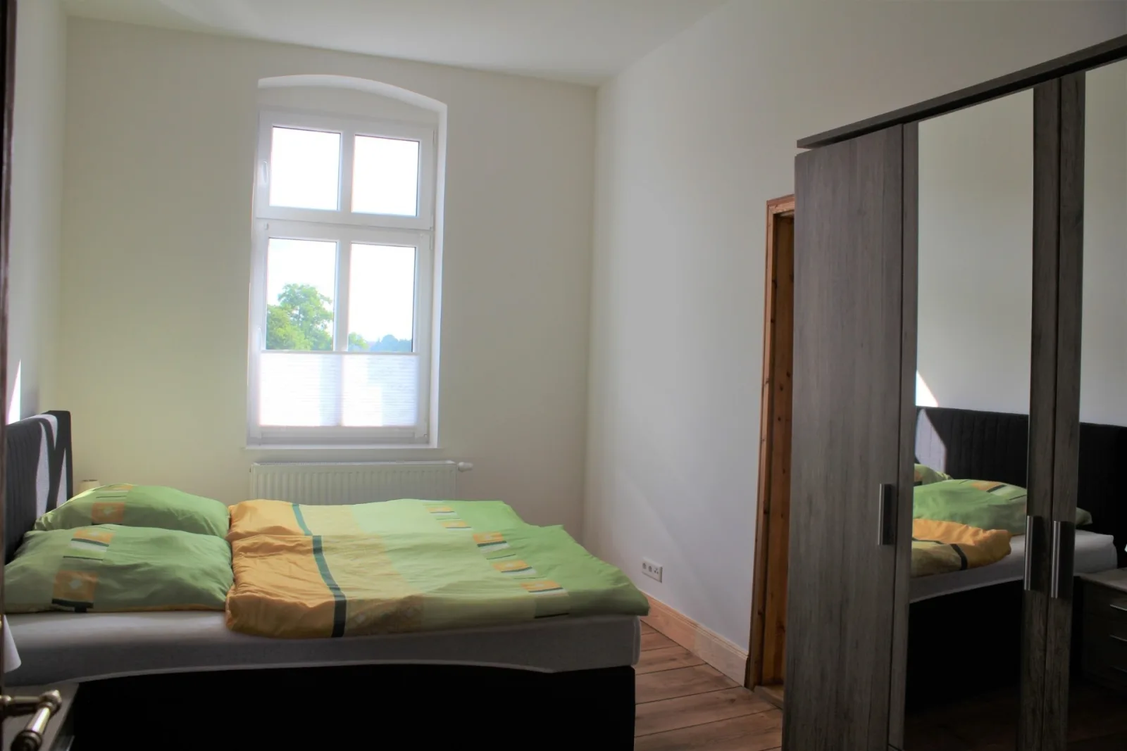 Alt-Berliner Schwanenhof Ferienwohnung OG links