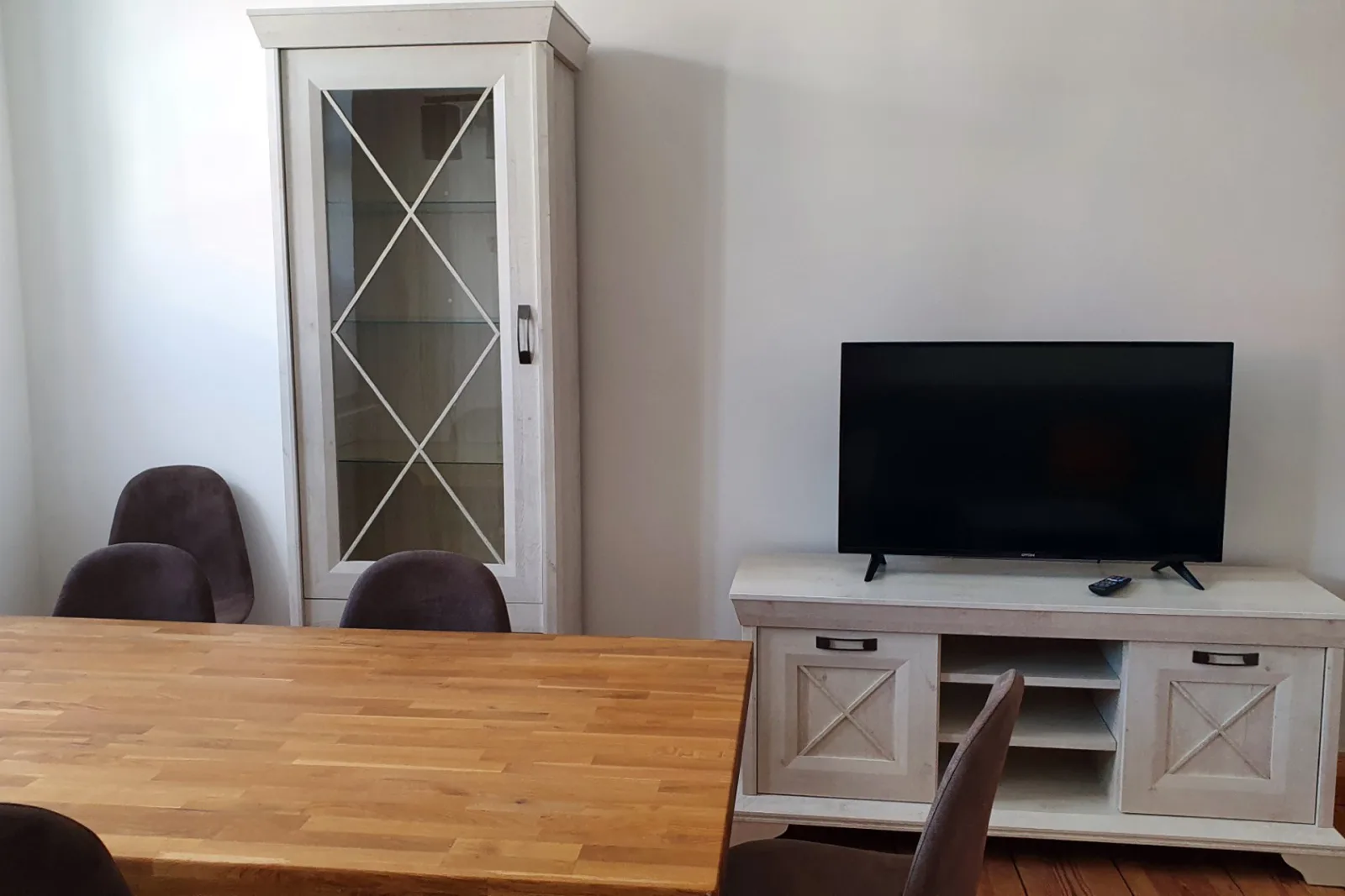 Alt-Berliner Schwanenhof Ferienwohnung OG links